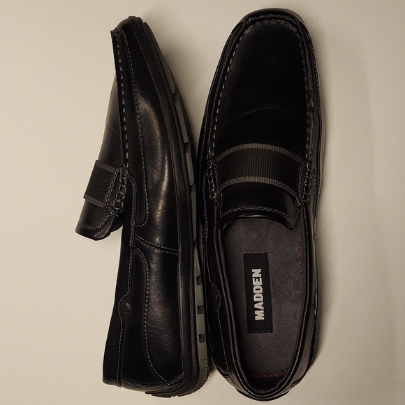 Steve Madden Men"s Slip on Loafers SIze 9M - Picture 7 of 9